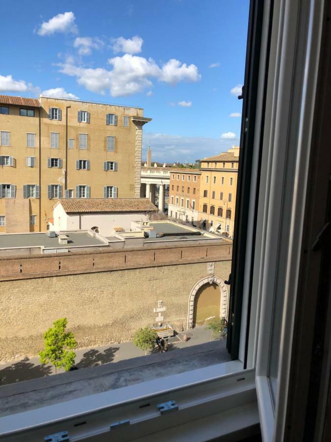 Zeus - Finestra Sul Vaticano Pensión Roma